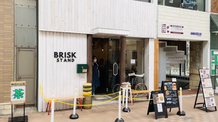 BRISK STANDの店頭